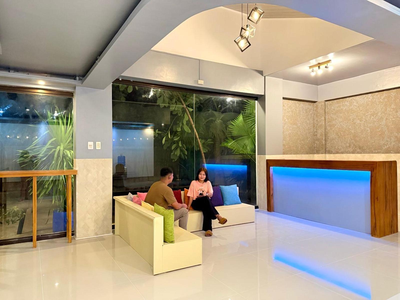 Goofy Ants Hostel Puerto Princesa ภายนอก รูปภาพ