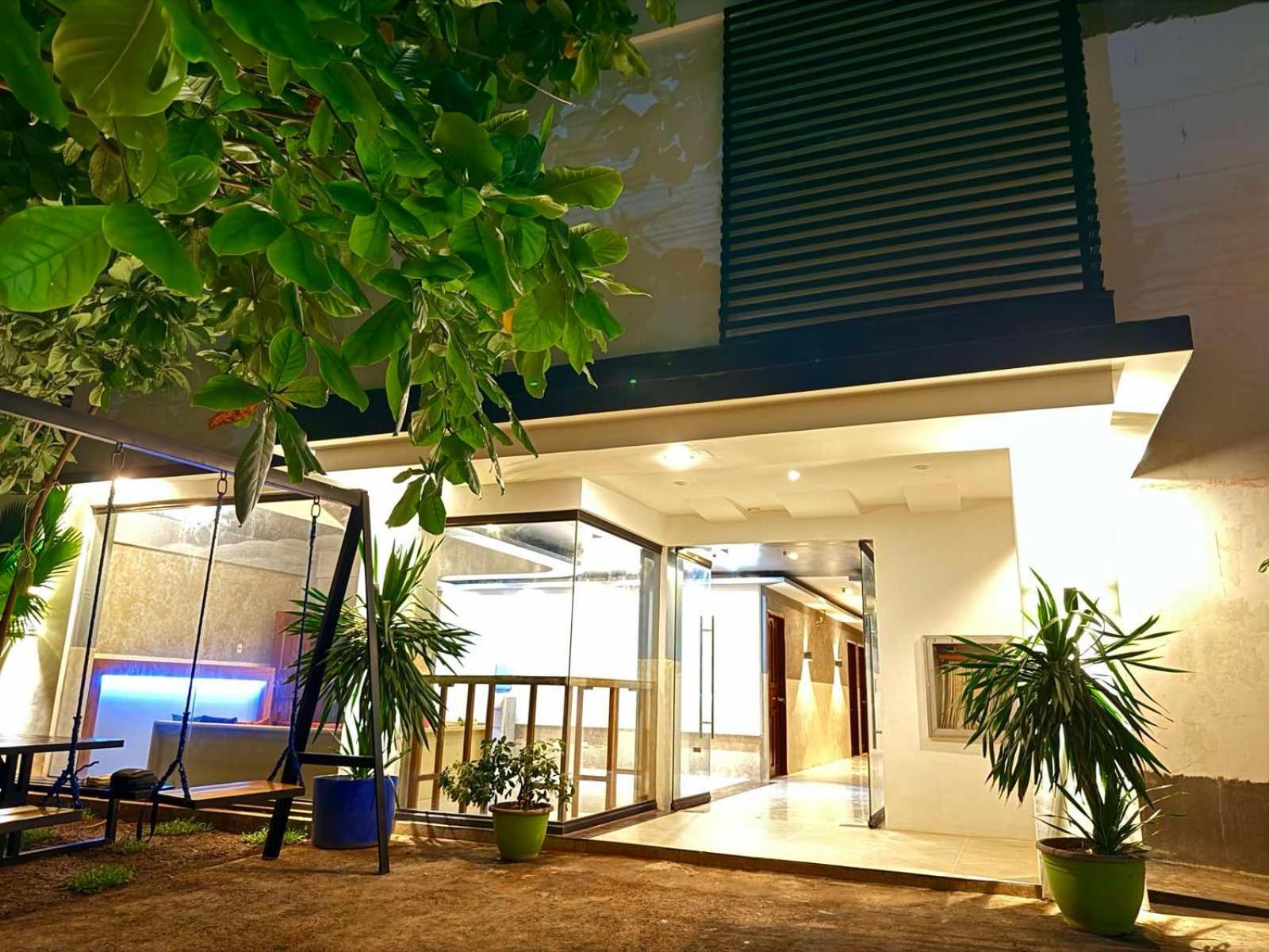 Goofy Ants Hostel Puerto Princesa ภายนอก รูปภาพ